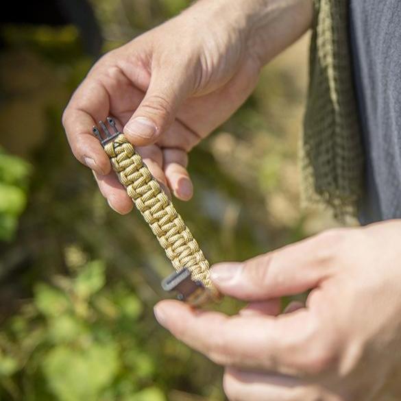 Survival Bracelet - Paracord