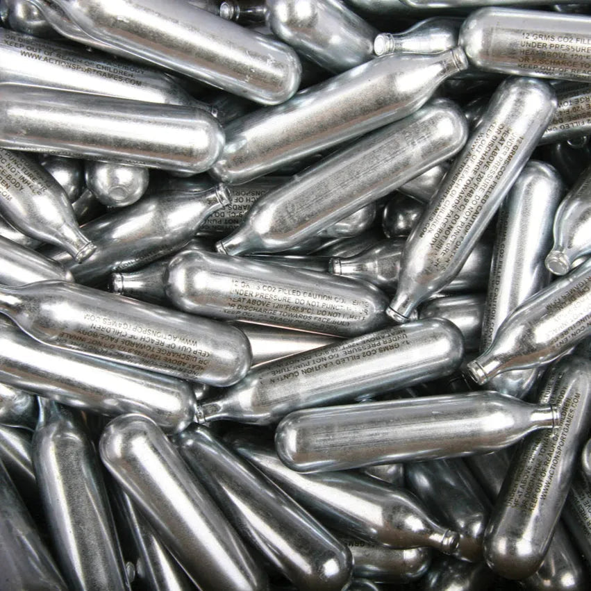 Kasse med 500stk 12g CO2 Patroner - Game-On.no