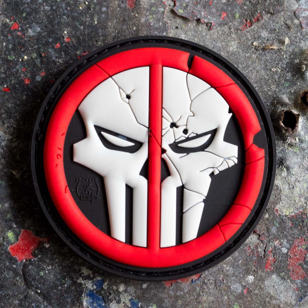 Patch - Deadpool Skull Rubber - Rød/Svart - gameon.eu