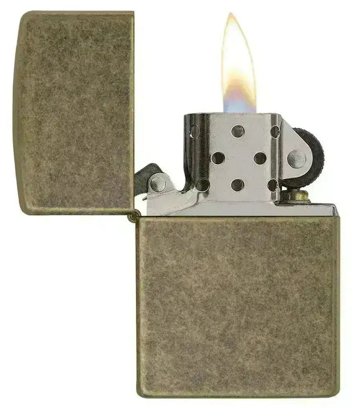 Zippo Lighter - Plain Antique Brass - Game-On.no